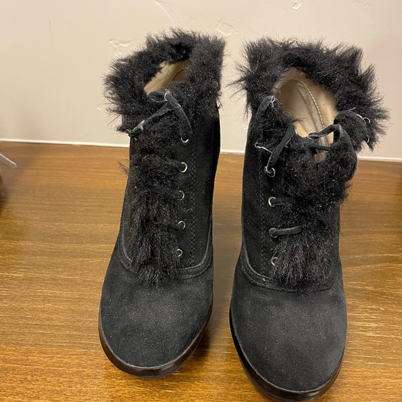 Michael Kors black Booties - Picture 3 of 5